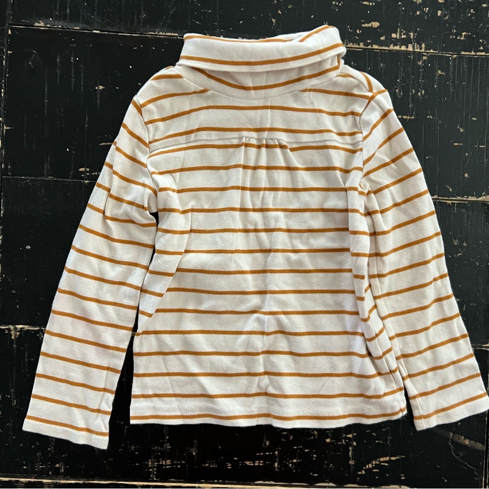 OshKosh B’Gosh girls, striped turtleneck size 3T